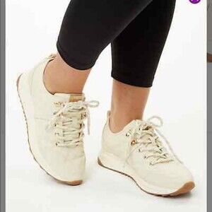 Rachel Zoe Women’s Michaela Beige Quilted Fashion Wedge Sneakers Size 9